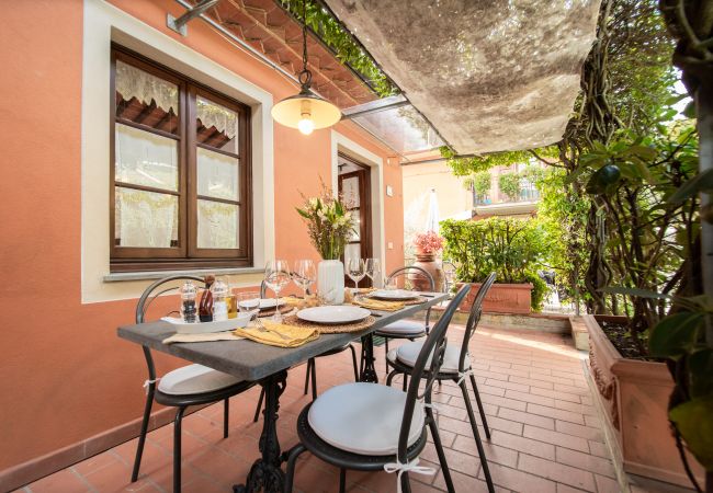 Appartamento a Borgo a Mozzano - Casetta di Butia, Gelsomino apartment with pool Appartamento a Borgo a Mozzano - Casetta di Butia, Gelsomino apartment with pool