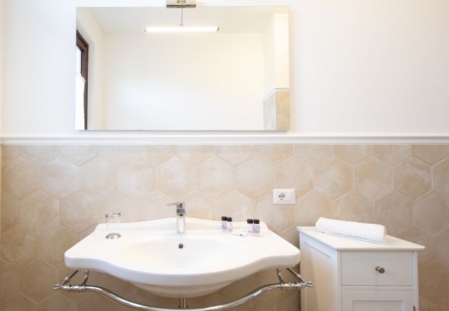 Appartamento a Lucca - Villa Barsotti Luxury Apartment Close Center Town Appartamento a Lucca - Villa Barsotti Luxury Apartment Close Center Town