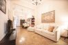Appartamento a Lucca - Re Migio Apartment with Terrace and Lift Appartamento a Lucca - Re Migio Apartment with Terrace and Lift
