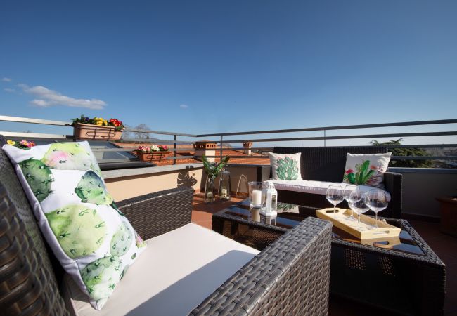 Appartamento a Lucca - Rooftop Delight with Terrace Appartamento a Lucca - Rooftop Delight with Terrace