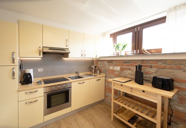Appartamento a Lucca - Rooftop Delight with Terrace Appartamento a Lucca - Rooftop Delight with Terrace