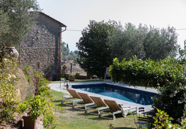 Villa a Capannori - Villa Iris with Swimming Pool Villa a Capannori - Villa Iris with Swimming Pool
