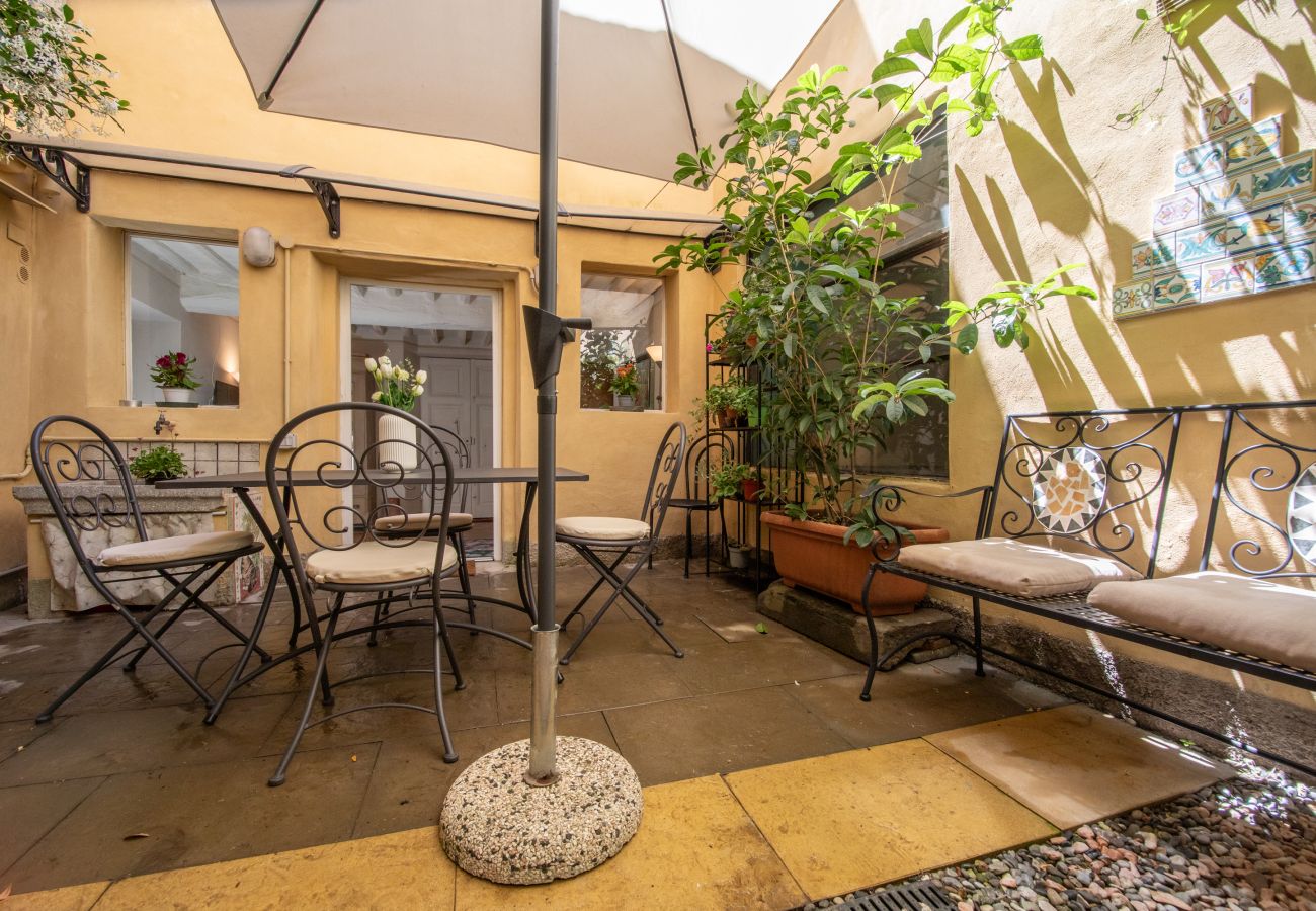 Appartamento a Lucca - Madalina Apartment in Center Town