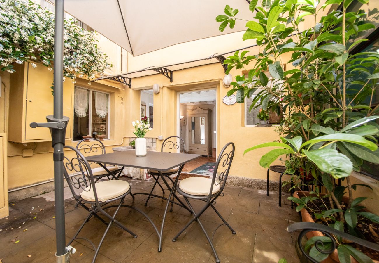 Appartamento a Lucca - Madalina Apartment in Center Town