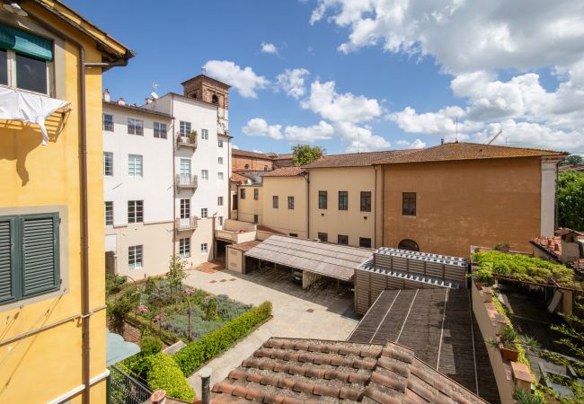 Appartamento a Lucca - Casa Reoli in Center Town by Abita Appartamento a Lucca - Casa Reoli in Center Town by Abita
