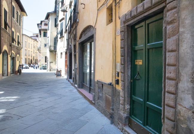 Appartamento a Lucca - Golden House in Center Town by Abita Appartamento a Lucca - Golden House in Center Town by Abita