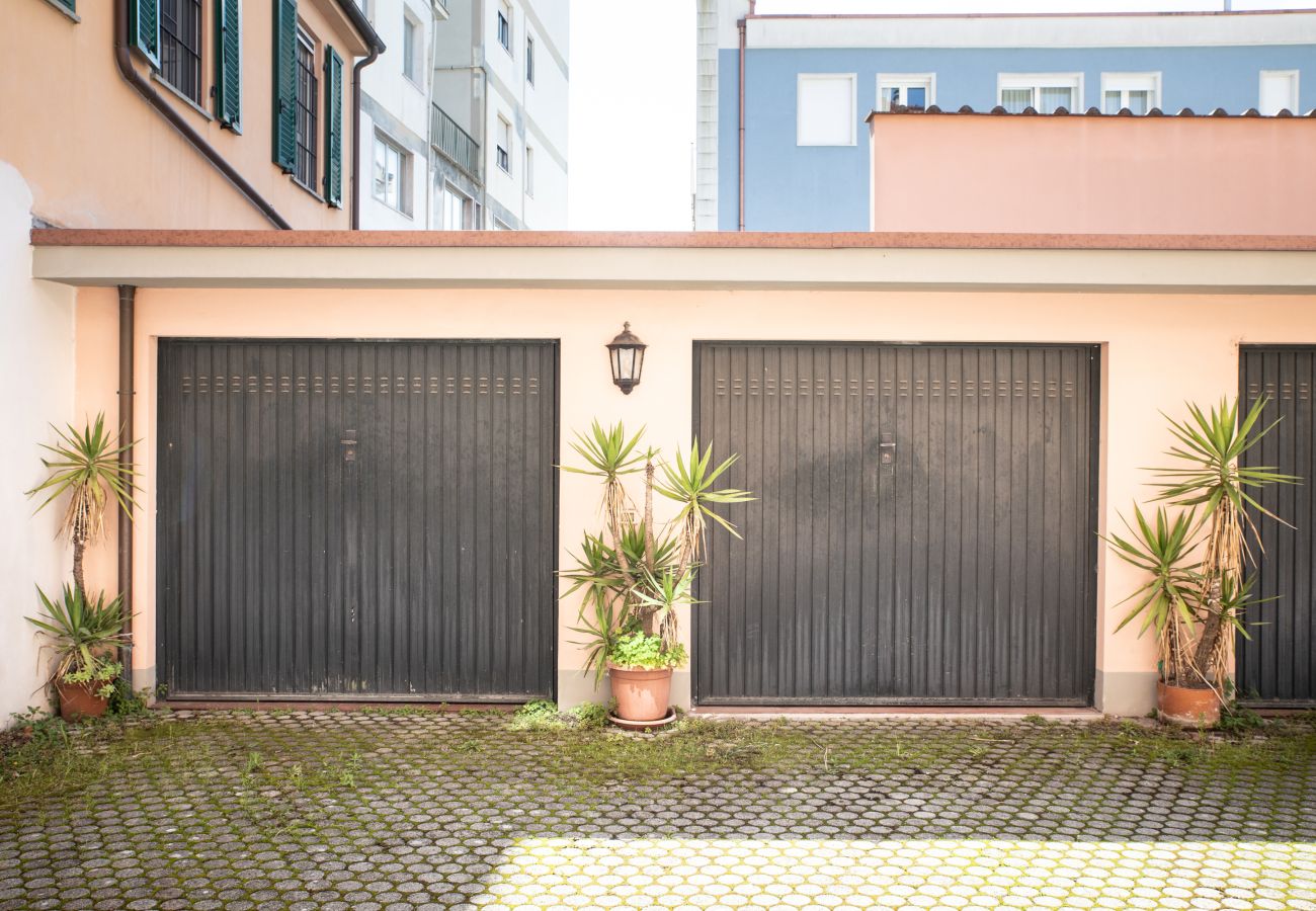 Appartamento a Lucca - Sunset Rooftop  close Center Town by Abita