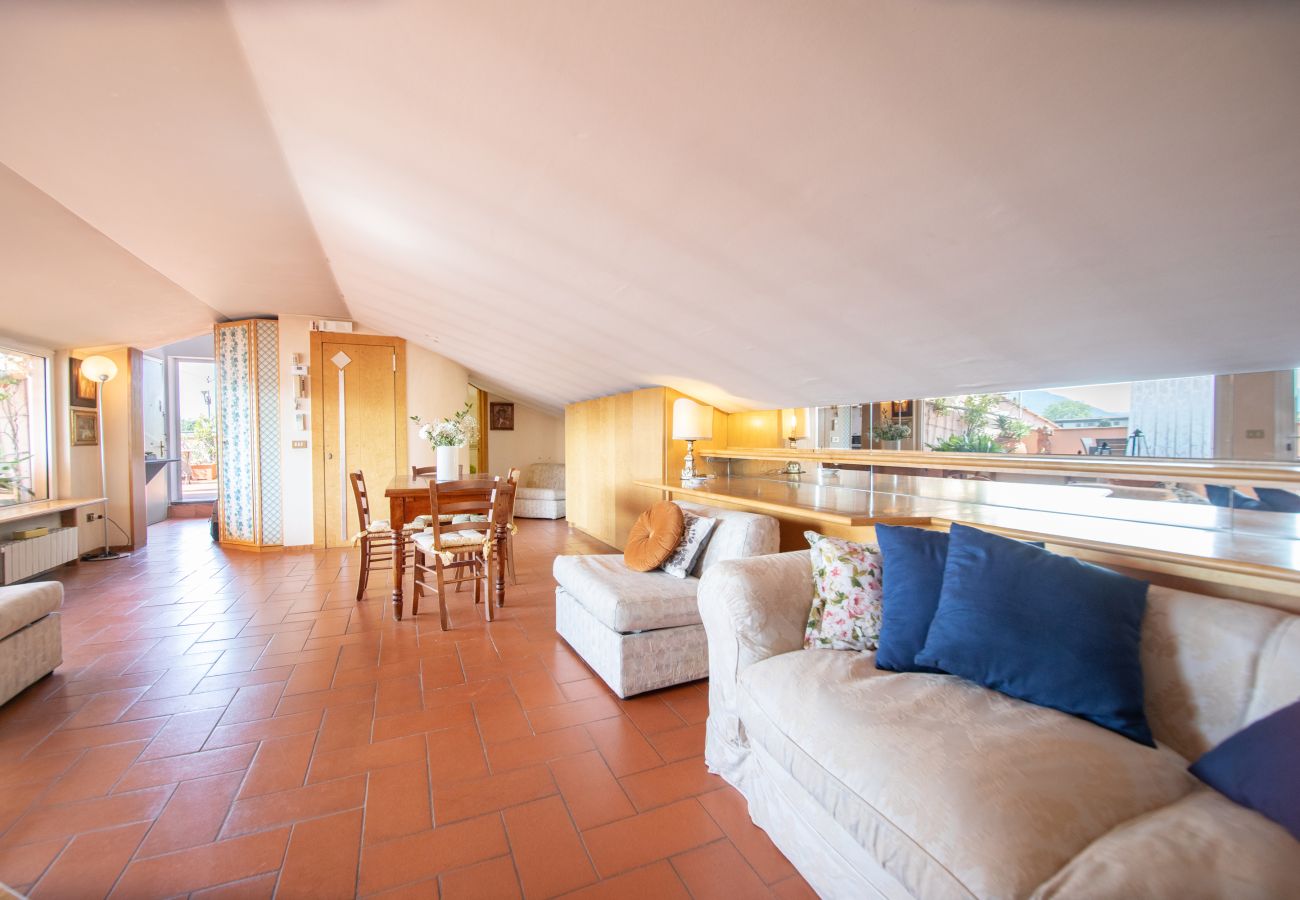 Appartamento a Lucca - Sunset Rooftop  close Center Town by Abita