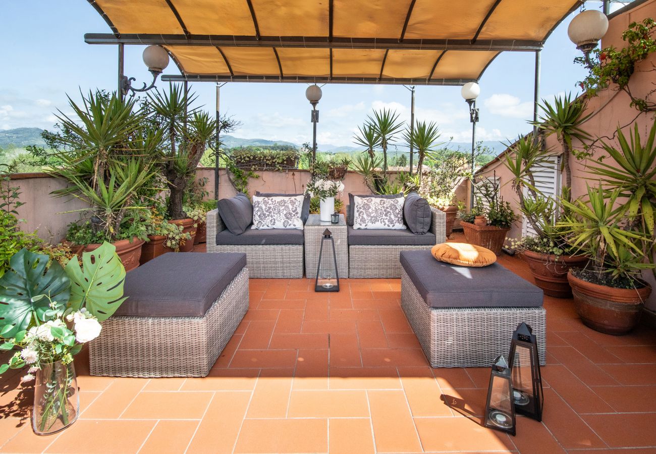 Appartamento a Lucca - Sunset Rooftop  close Center Town by Abita