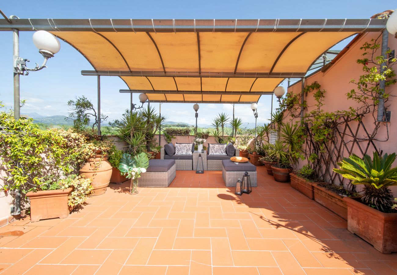 Appartamento a Lucca - Sunset Rooftop  close Center Town by Abita
