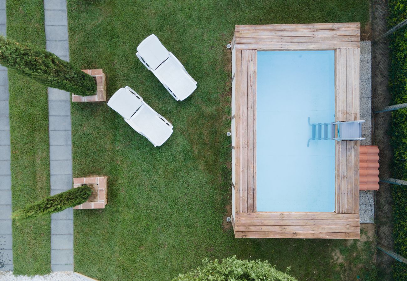 Casa a Capannori - Casa I Tre Cipressi with Swimming Pool
