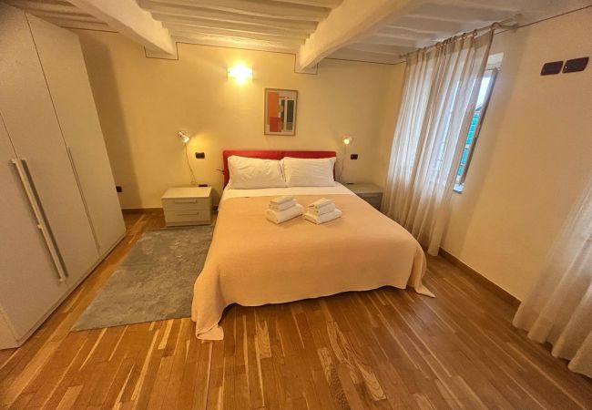 Appartamento a Lucca - Palazzo Civetta, Assiolo in Center Town Appartamento a Lucca - Palazzo Civetta, Assiolo in Center Town