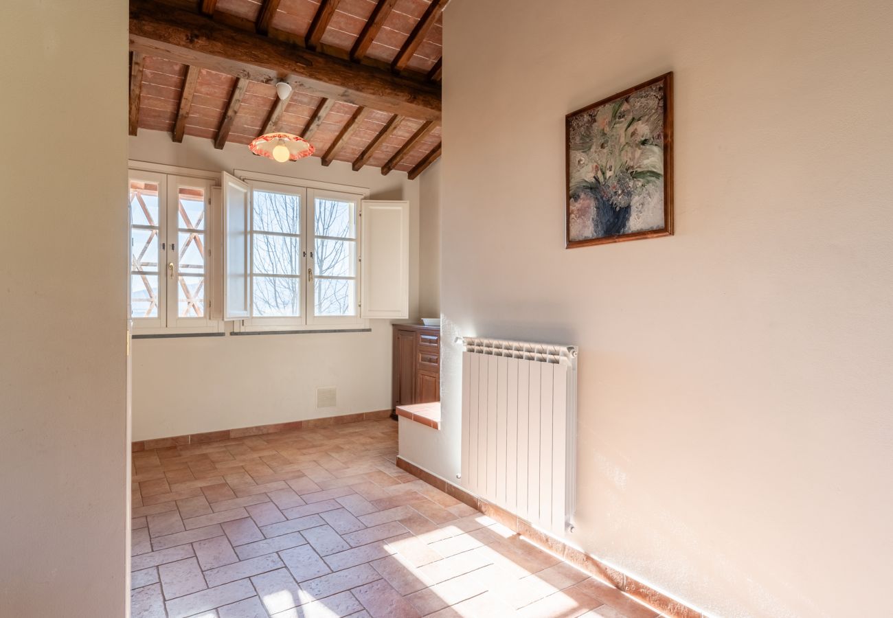 Appartamento a Capannori - Romeo Apartment with Swimming Pool