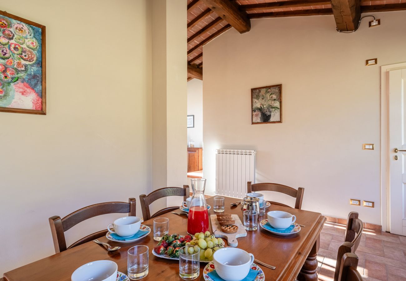 Appartamento a Capannori - Romeo Apartment with Swimming Pool