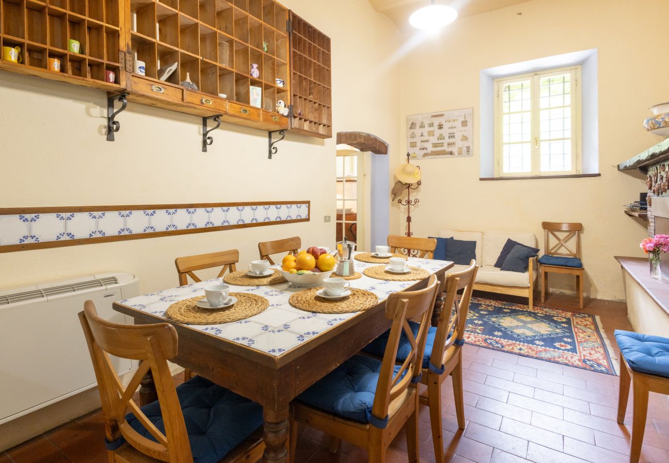 Villa a Capannori - Villa Roocello, charming retreat with pool