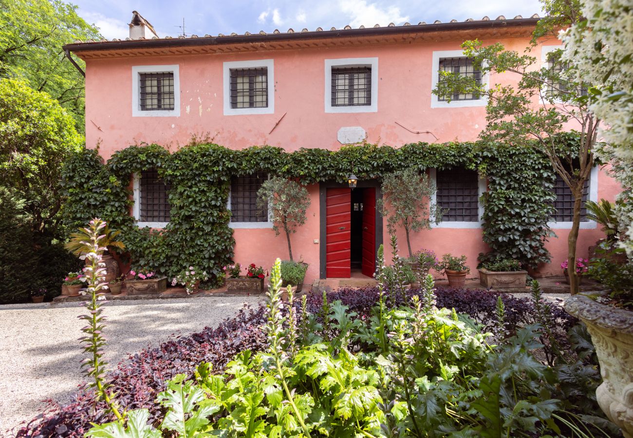 Villa a Capannori - Villa Roocello, charming retreat with pool