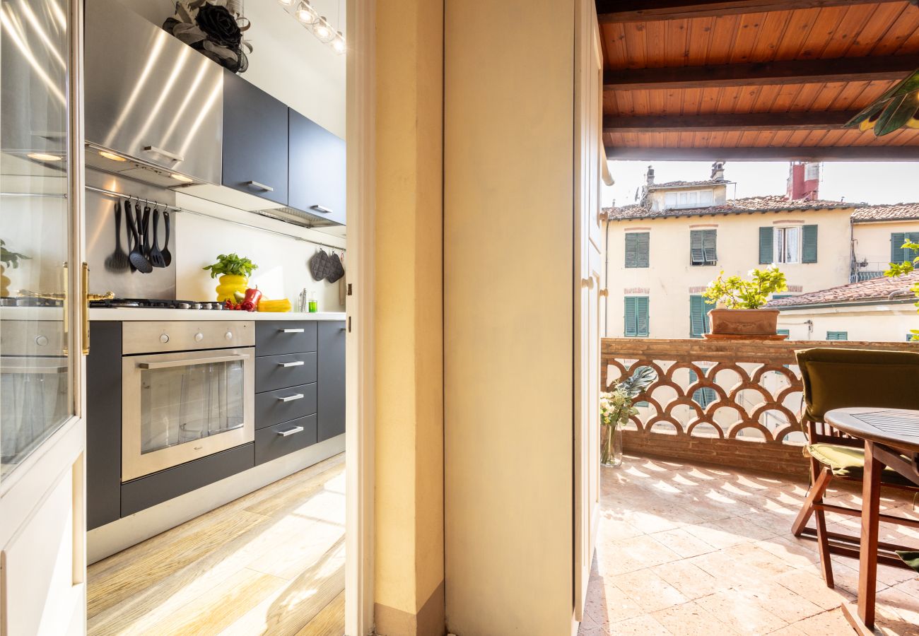 Appartamento a Lucca - Divina Terrazza in Center Town