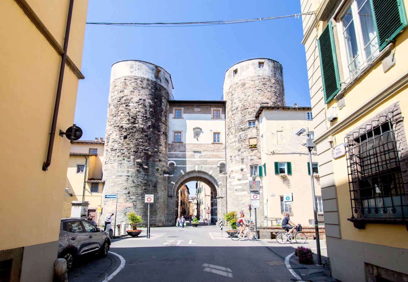 Appartamento a Lucca - Casa d'Autore in Center Town