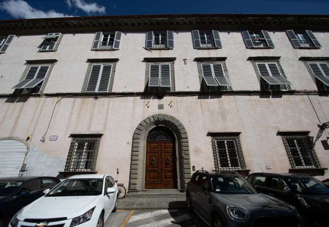 Ferienwohnung in Lucca - Venus Luxury Apartment in Center Town Ferienwohnung in Lucca - Venus Luxury Apartment in Center Town