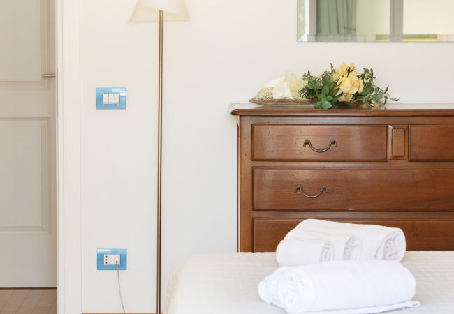 Ferienwohnung in Lucca - Garden Terrace Luxury Flat in Center Town Ferienwohnung in Lucca - Garden Terrace Luxury Flat in Center Town