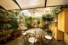 Ferienwohnung in Lucca - Madalina Apartment in Center Town Ferienwohnung in Lucca - Madalina Apartment in Center Town