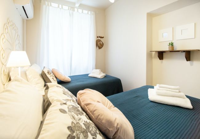 Ferienwohnung in Lucca - Casa Claudette in center town with terrace Ferienwohnung in Lucca - Casa Claudette in center town with terrace