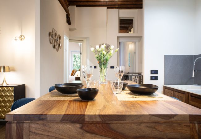 Ferienwohnung in Lucca - Golden House in Center Town by Abita Ferienwohnung in Lucca - Golden House in Center Town by Abita