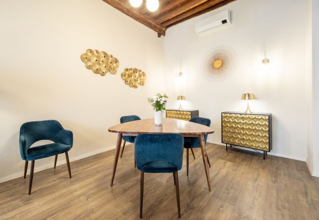 Ferienwohnung in Lucca - Golden House in Center Town by Abita Ferienwohnung in Lucca - Golden House in Center Town by Abita