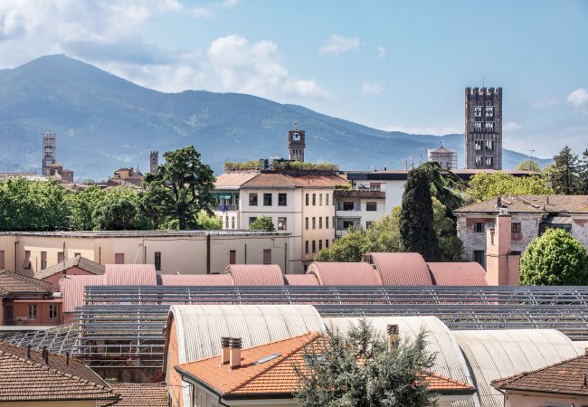Ferienwohnung in Lucca - Sunset Rooftop  close Center Town by Abita Ferienwohnung in Lucca - Sunset Rooftop  close Center Town by Abita