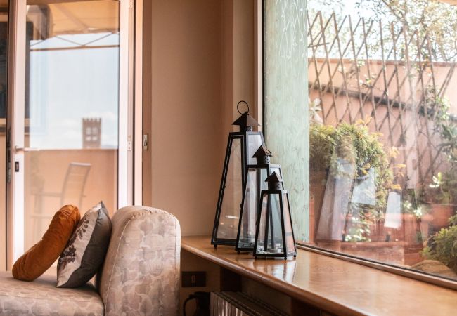 Ferienwohnung in Lucca - Sunset Rooftop  close Center Town by Abita Ferienwohnung in Lucca - Sunset Rooftop  close Center Town by Abita