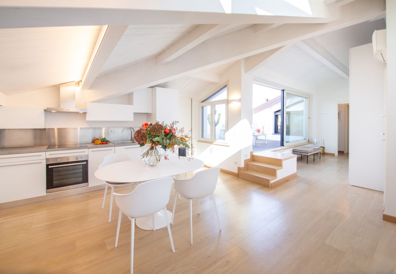 Ferienwohnung in Lucca - Loft Elisa in front of the walls, with terrace
