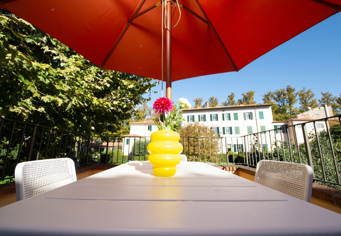 Ferienwohnung in Lucca - Bonnie 's Hideaway with terrace by Abita