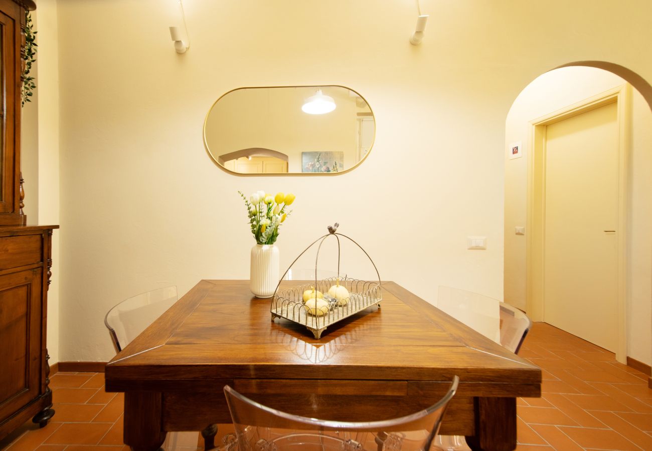 Ferienwohnung in Lucca - Pelleria 32, in Center Town by Abita