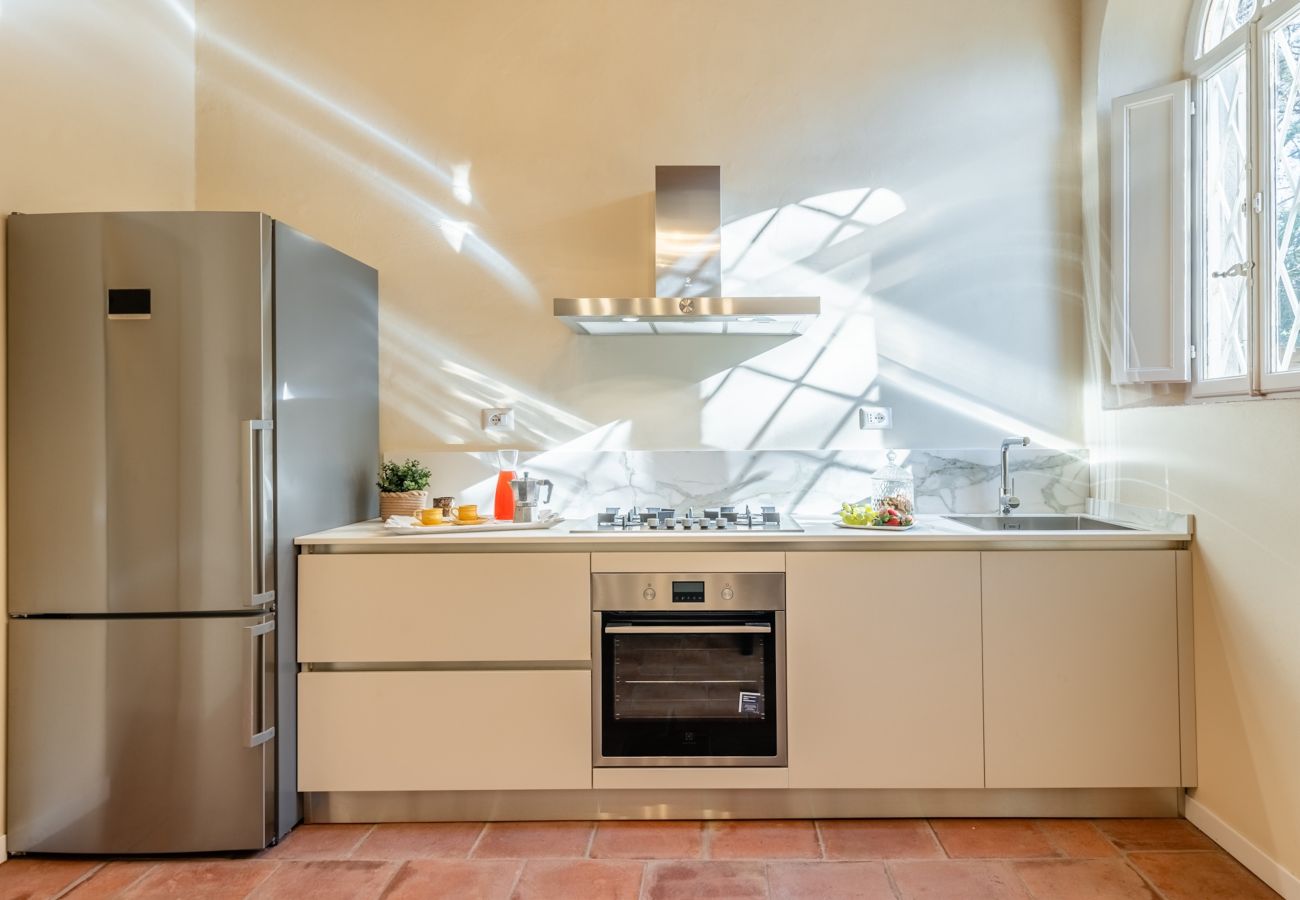 Villa in Montecarlo - Villa Il Gufo with Swimming Pool