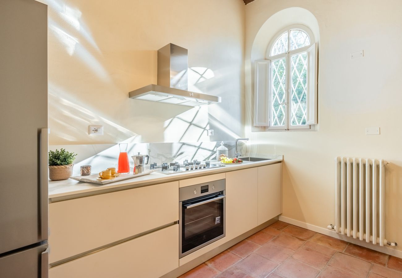 Villa in Montecarlo - Villa Il Gufo with Swimming Pool