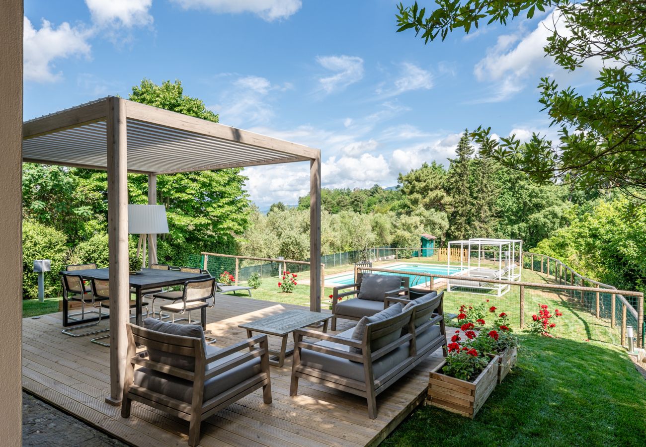 Villa in Montecarlo - Villa Il Gufo with Swimming Pool