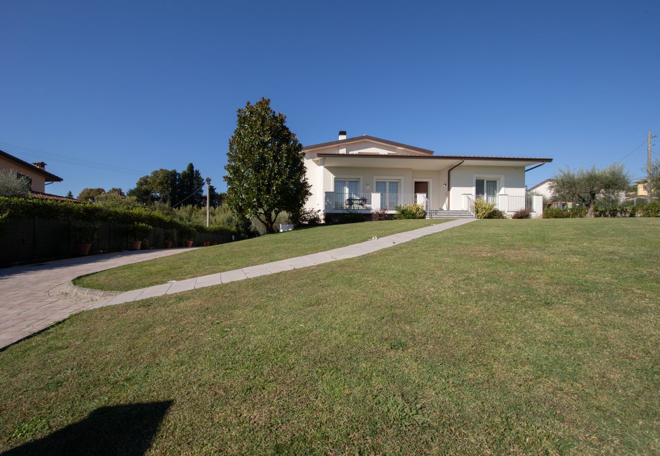 Ferienwohnung in Capannori - Casa il gelsomino with Swimming Pool