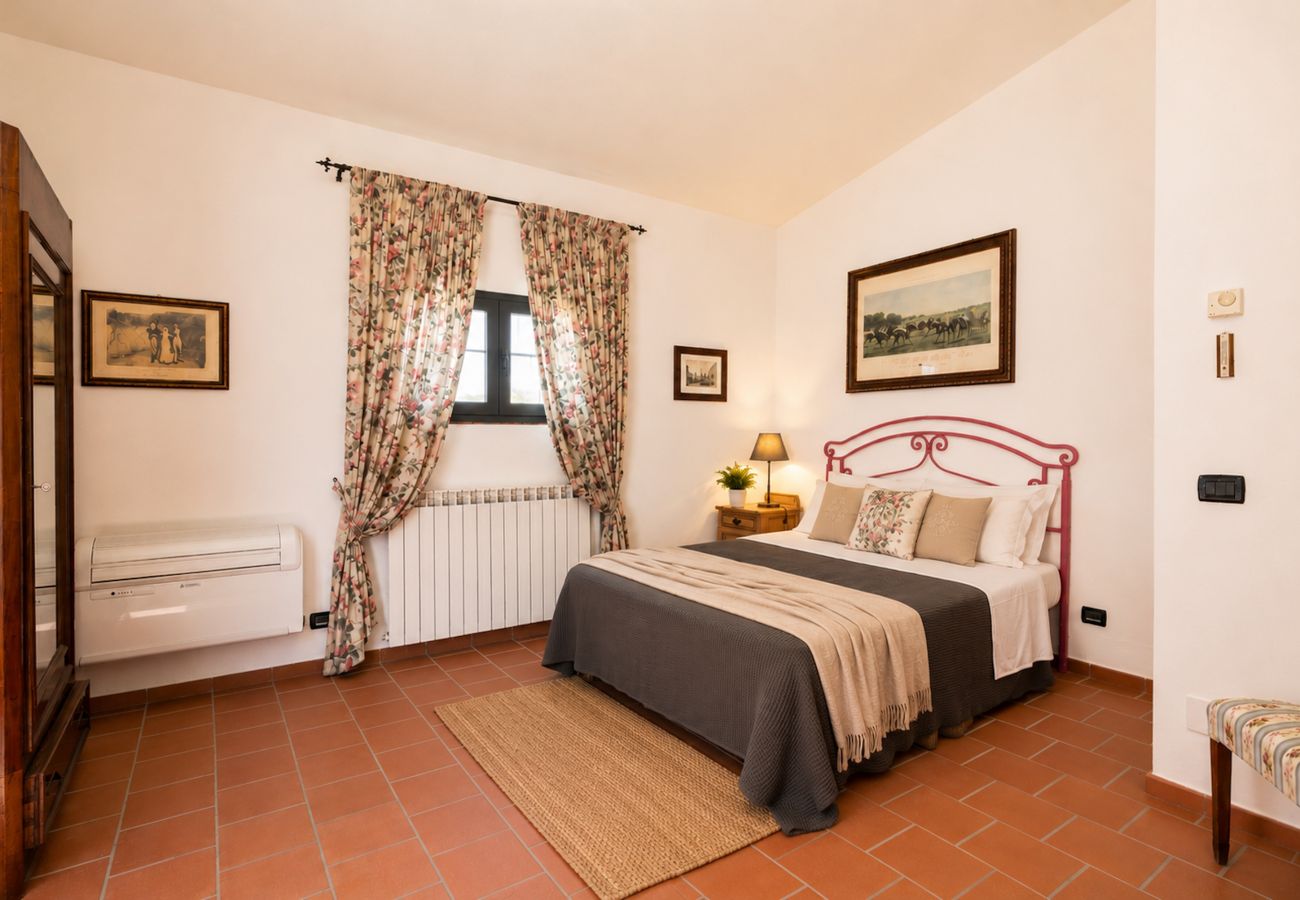 Zimmeranmietung in Capannori - Tenuta Gaetano Spadaro, Camera La Rosa