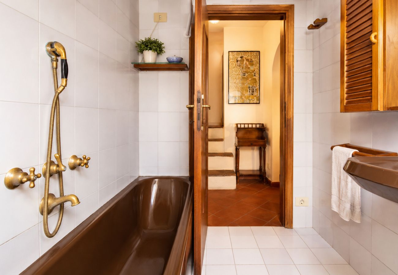 Ferienwohnung in Capannori - Tenuta Gaetano Spadaro, Pendolino Apartment