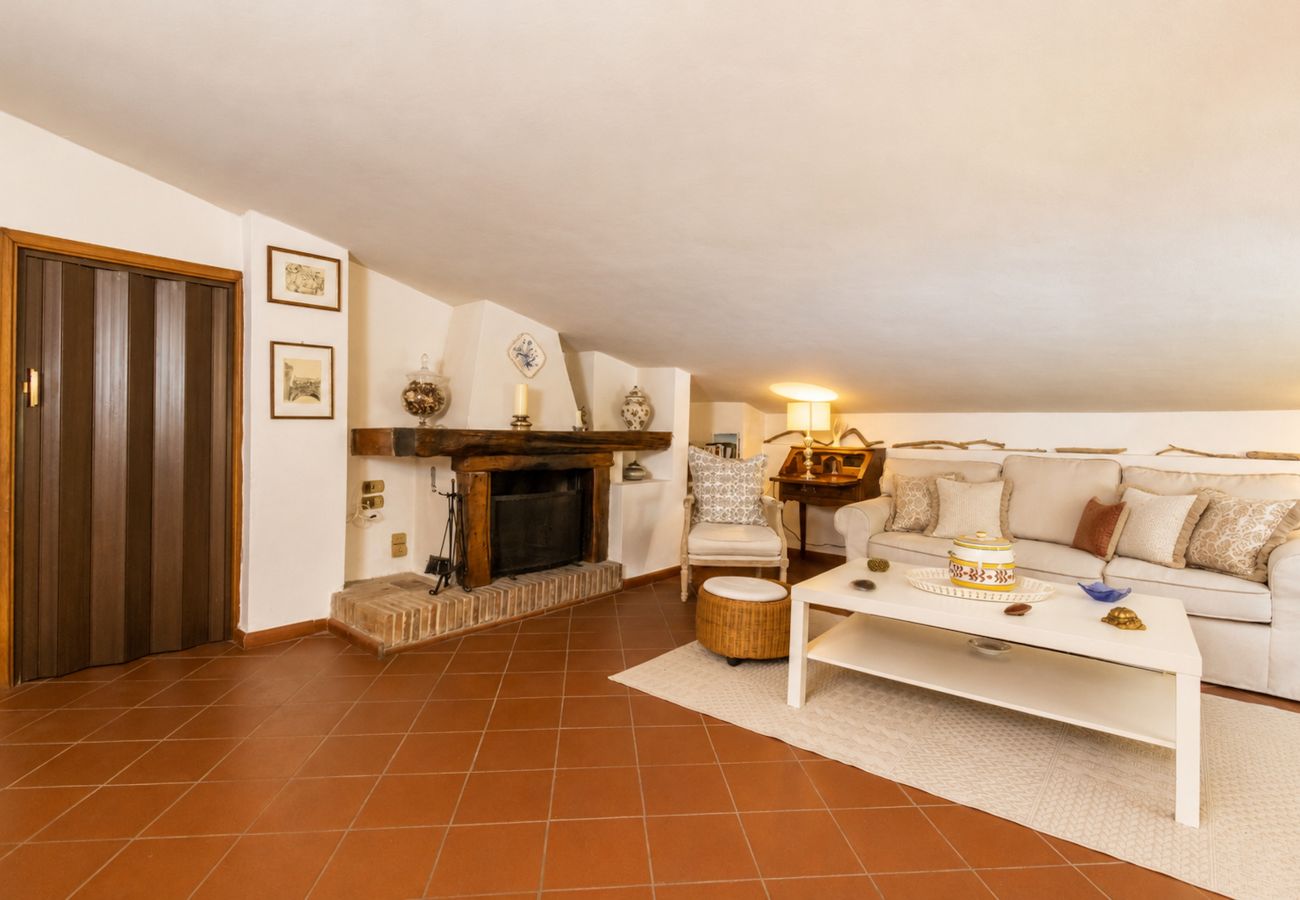 Ferienwohnung in Capannori - Tenuta Gaetano Spadaro, Pendolino Apartment