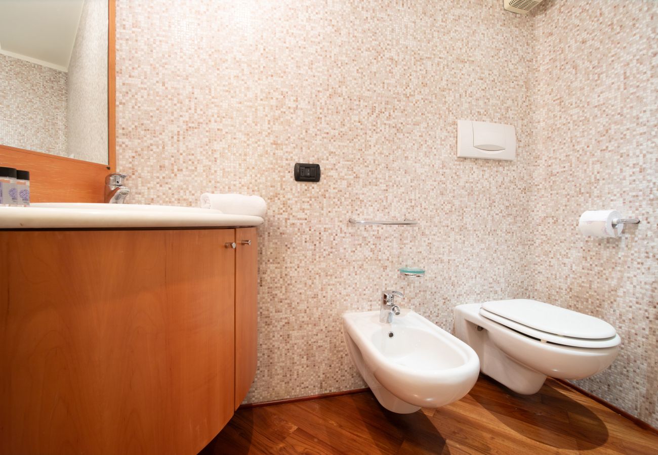 Apartment in Lucca - A Casa di Irene in Center Town