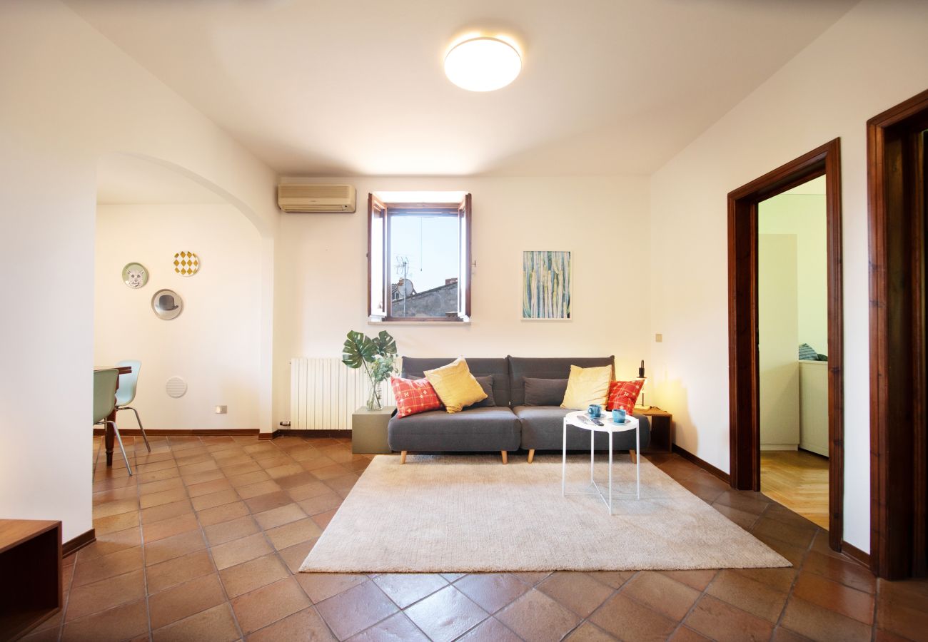 Apartment in Lucca - Casa Usignolo in Center Town