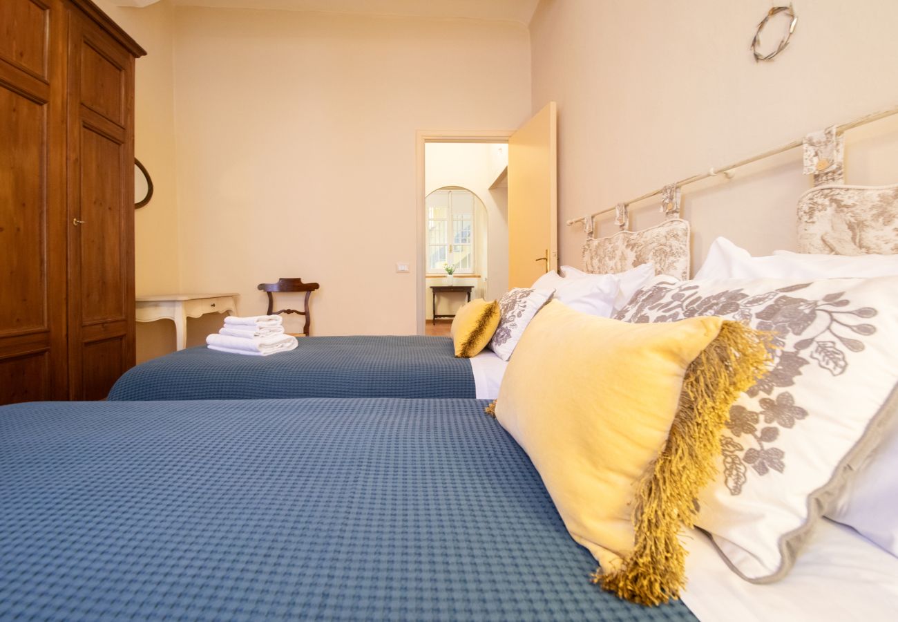 Apartment in Lucca - Pelleria 32, in Center Town by Abita