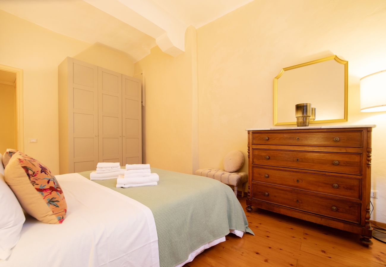 Apartment in Lucca - Pelleria 32, in Center Town by Abita