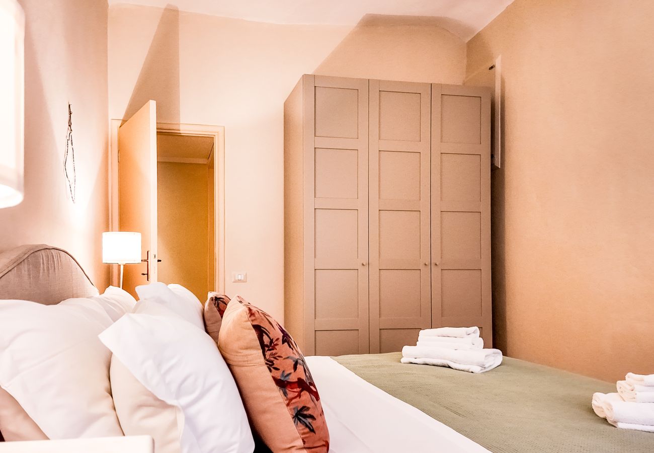 Apartment in Lucca - Pelleria 32, in Center Town by Abita