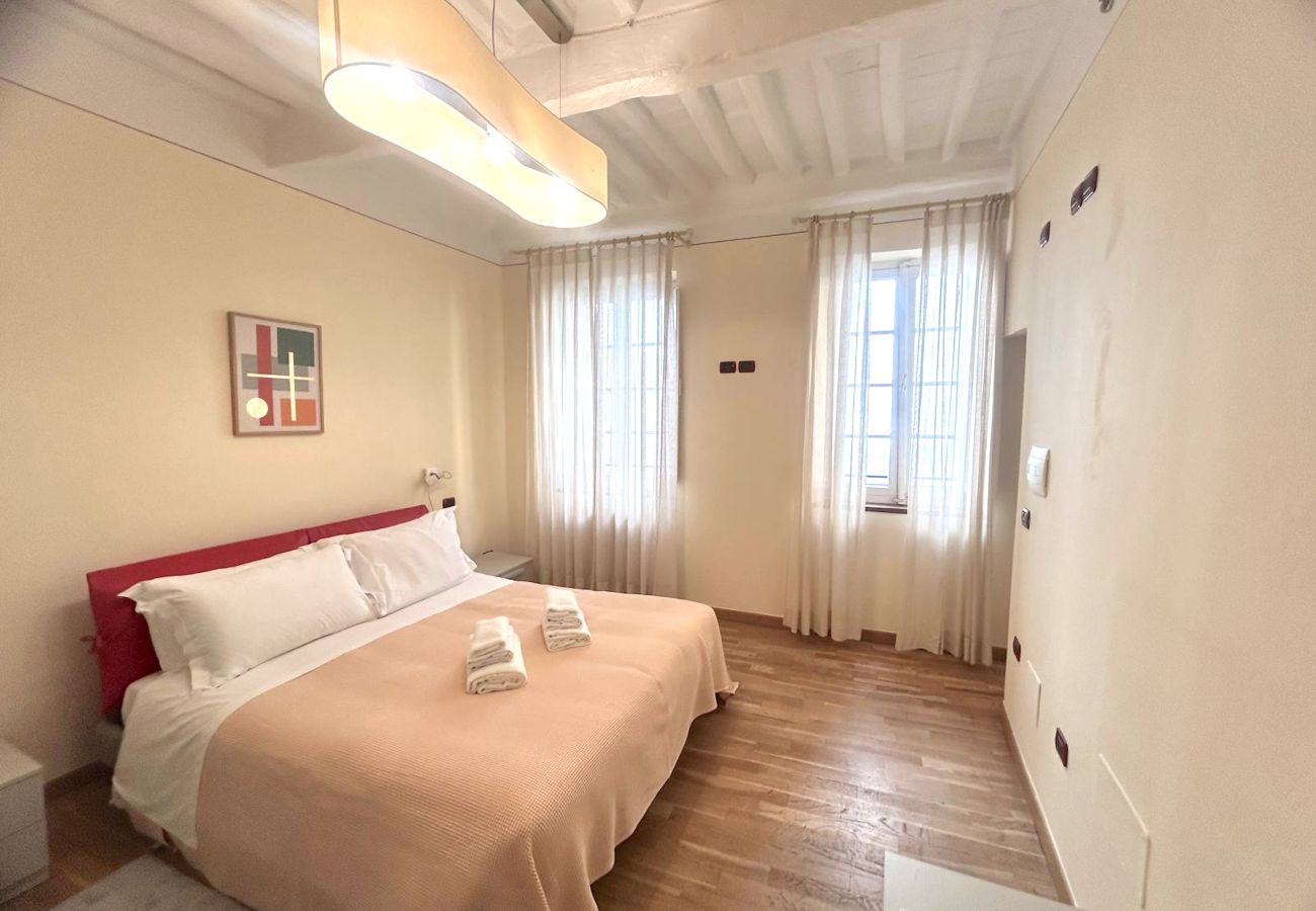 Apartment in Lucca - Palazzo Civetta, Barbagianni in Center Town Apartment in Lucca - Palazzo Civetta, Barbagianni in Center Town