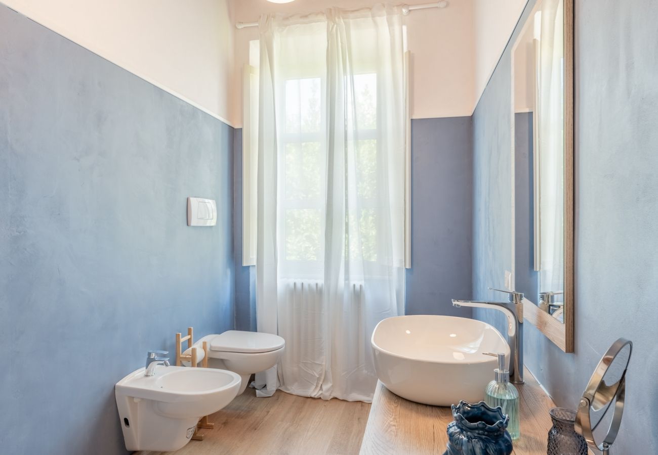 Villa in Montecarlo - Villa Il Gufo with Swimming Pool