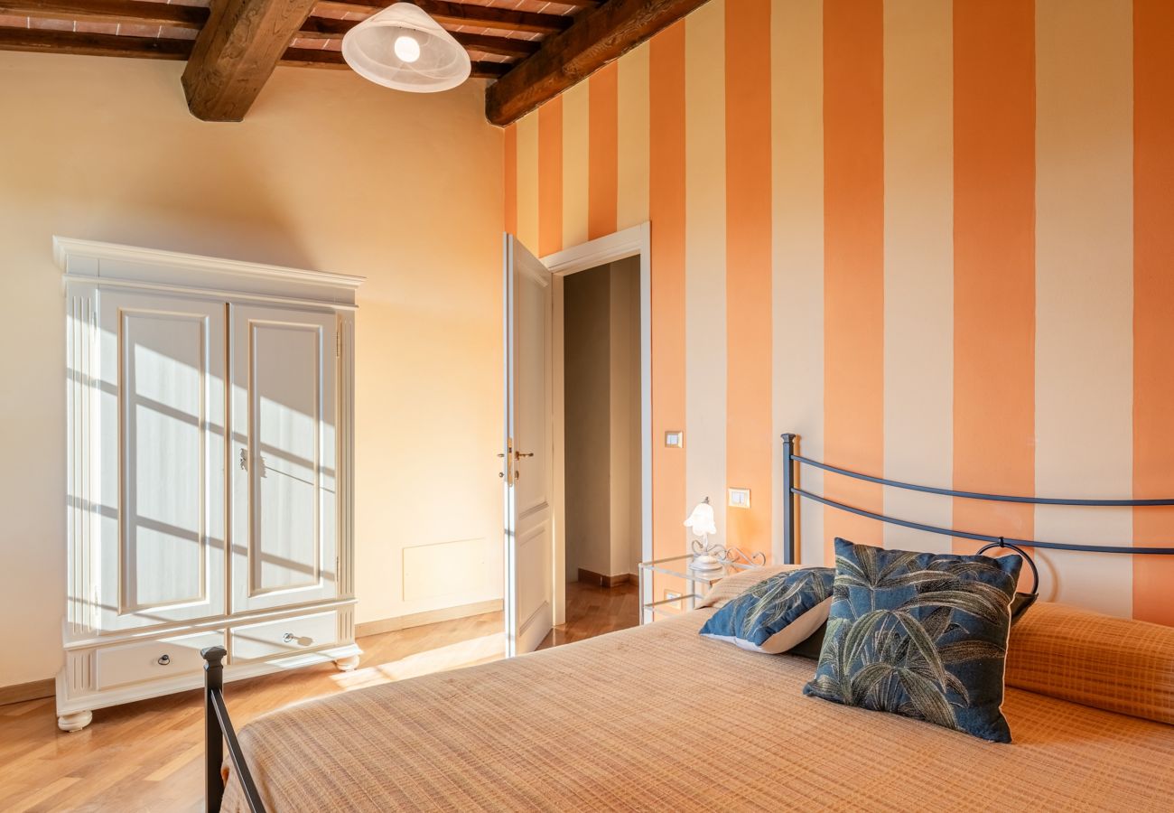 Apartment in Capannori - Il Melograno Apartment with Swimming Pool