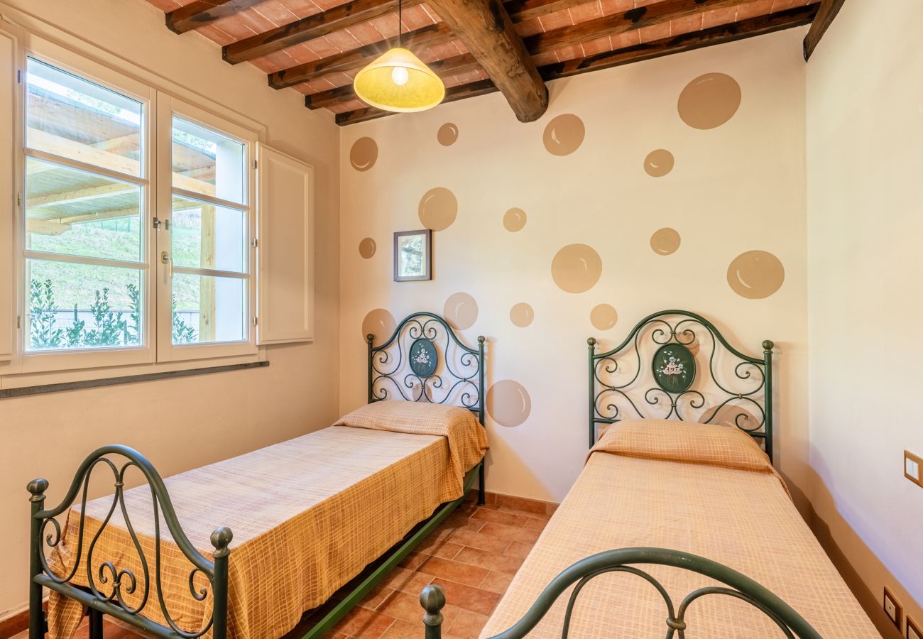 Apartment in Capannori - Il Girasole Apartment with Swimming Pool