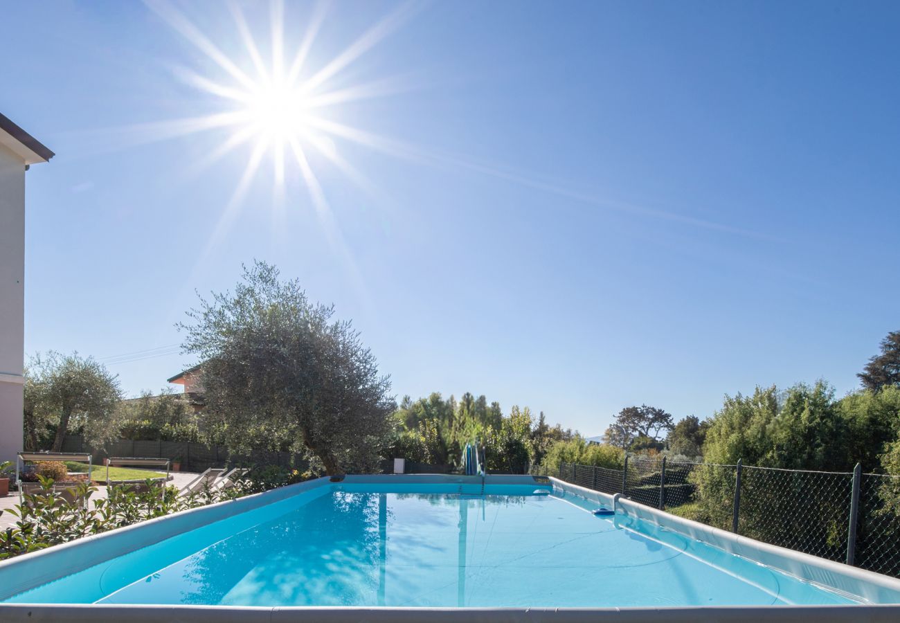 Apartment in Capannori - Casa il gelsomino with Swimming Pool